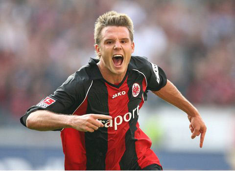 他巧妙地结 他巧妙地结